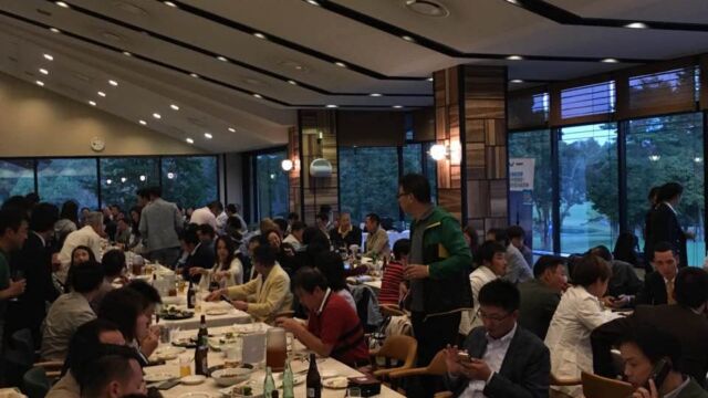 成绩表彰仪式与庆功晚宴现场